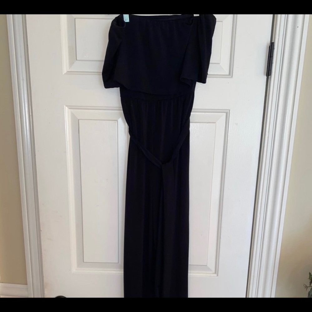 Stretchy strapless Jumpsuit